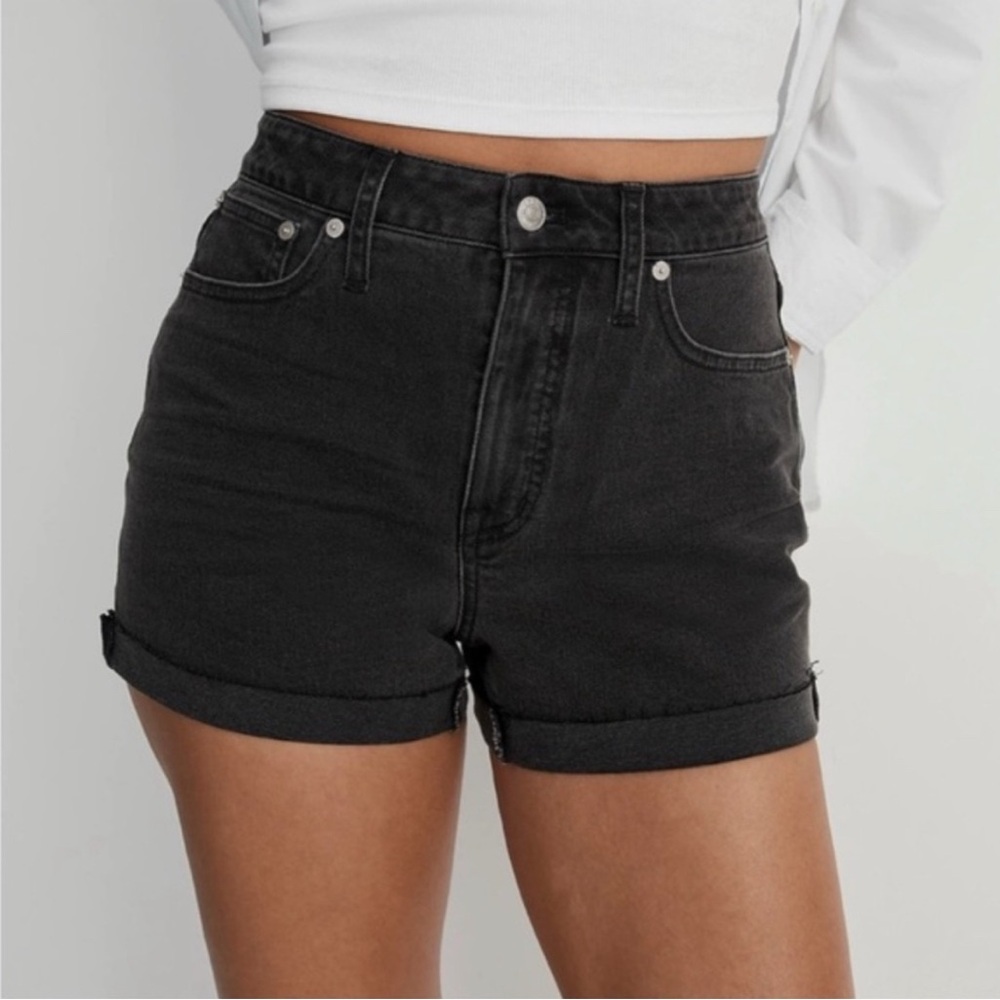 Madewell Women's Black High-Rise Denim Shorts - Size 27